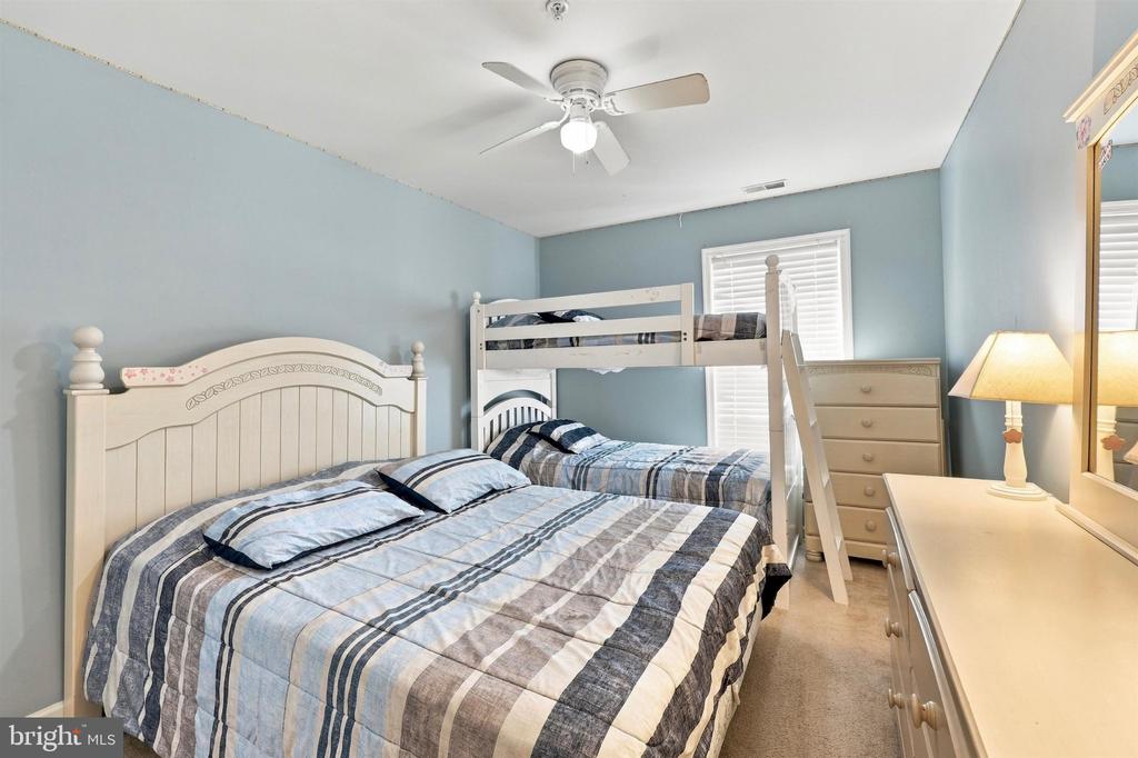 116 E 17TH AVENUE Unit: 301