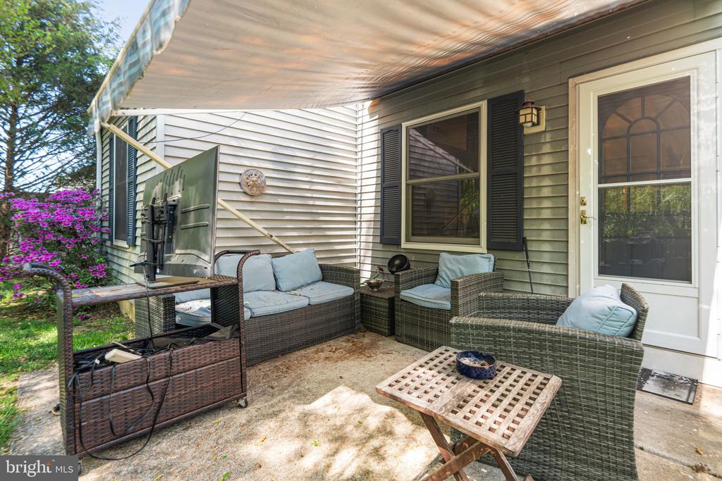 110 EDWARD DRIVE