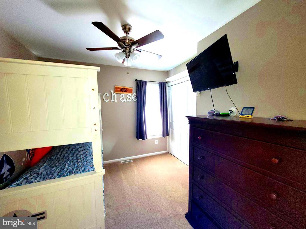 104 CHINKAPIN AVENUE