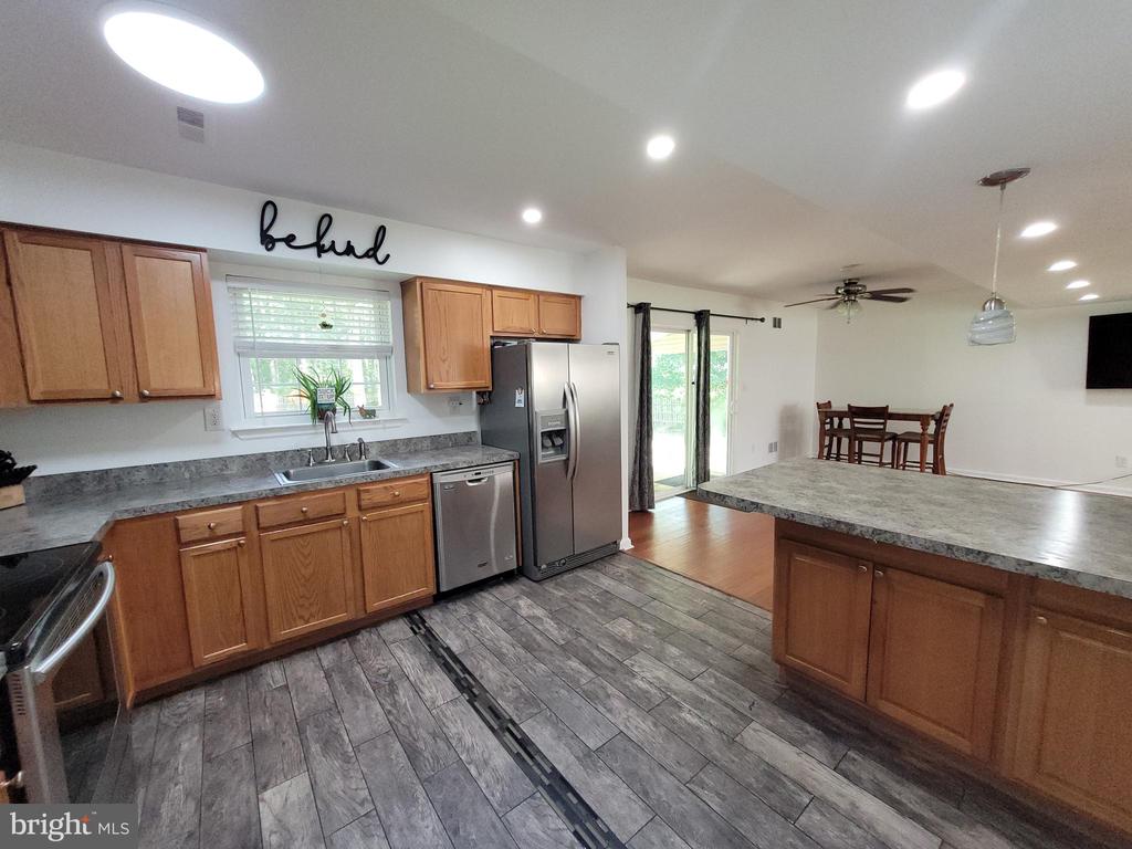 104 CHINKAPIN AVENUE