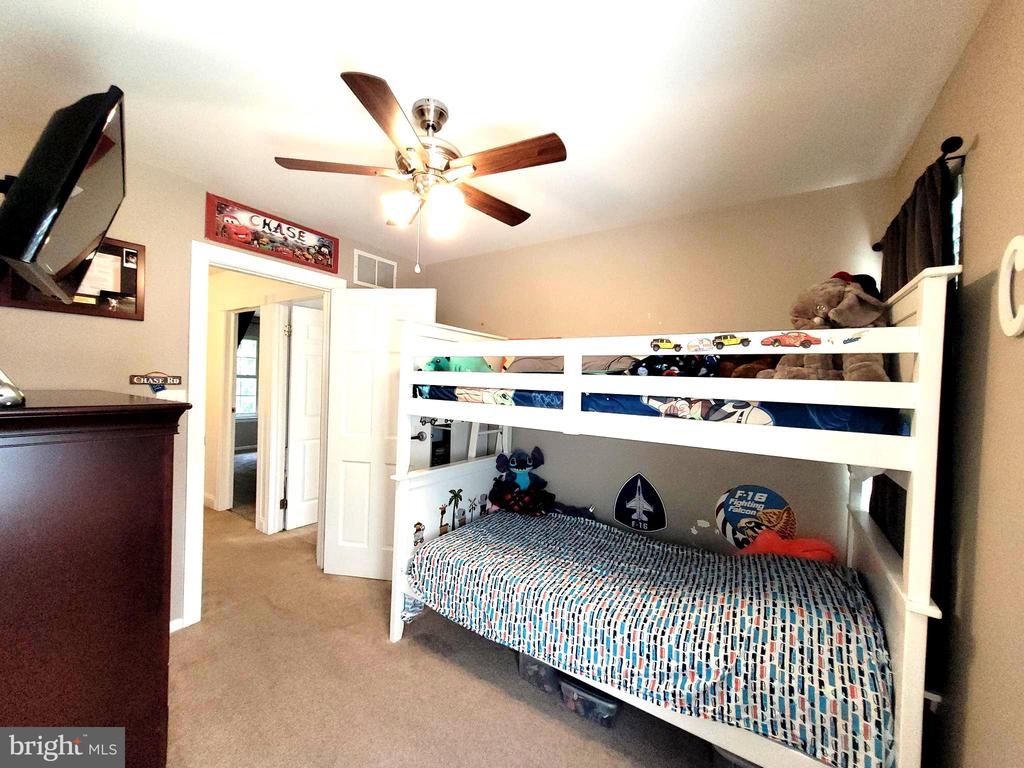 104 CHINKAPIN AVENUE