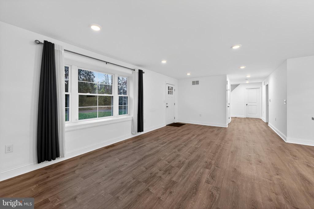 604 MCKINLEY AVENUE
