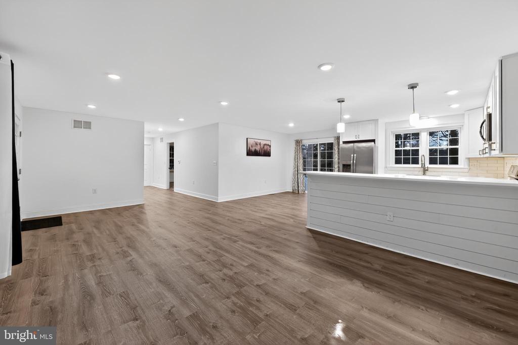 604 MCKINLEY AVENUE