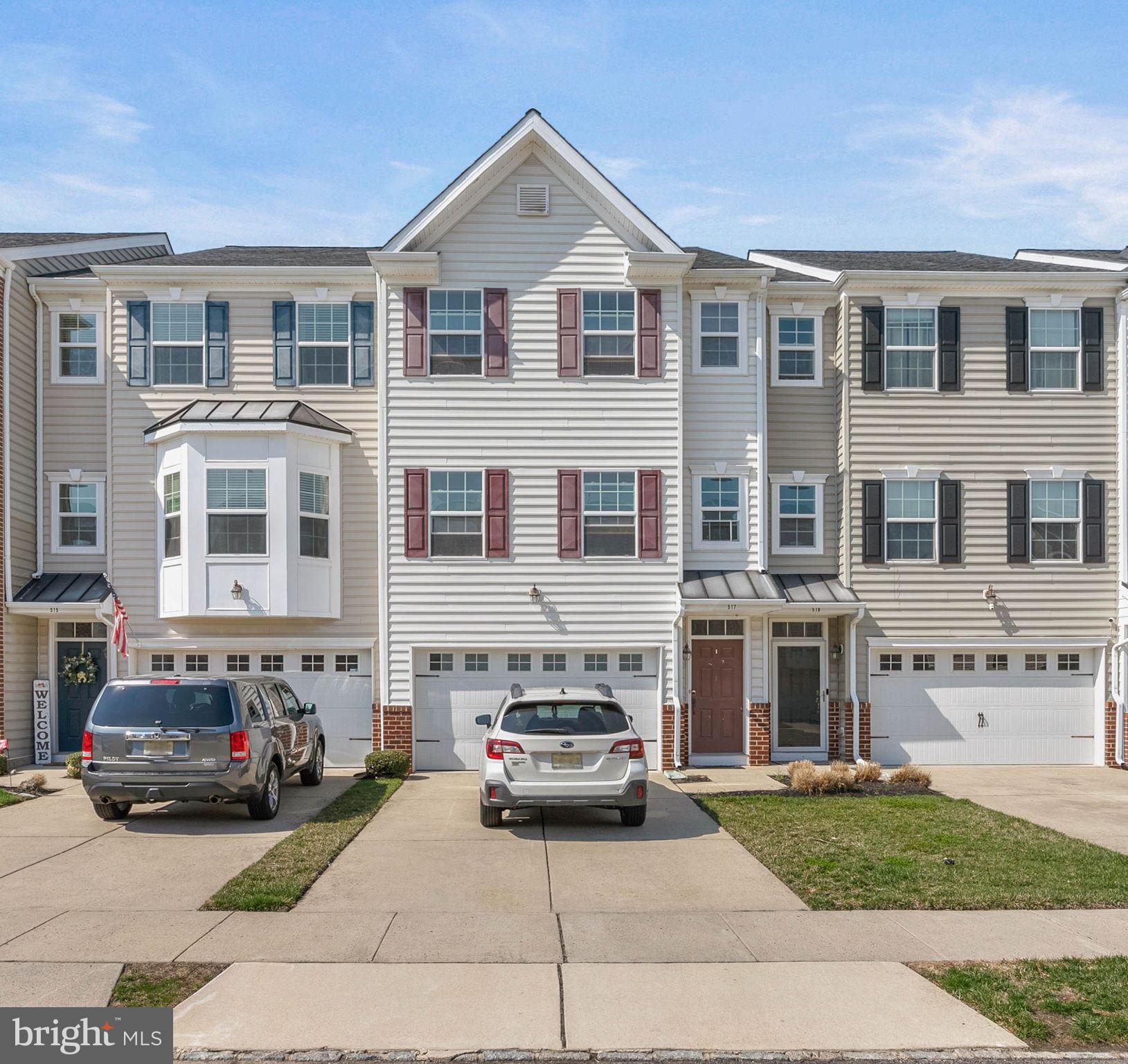 517 BOXWOOD LANE