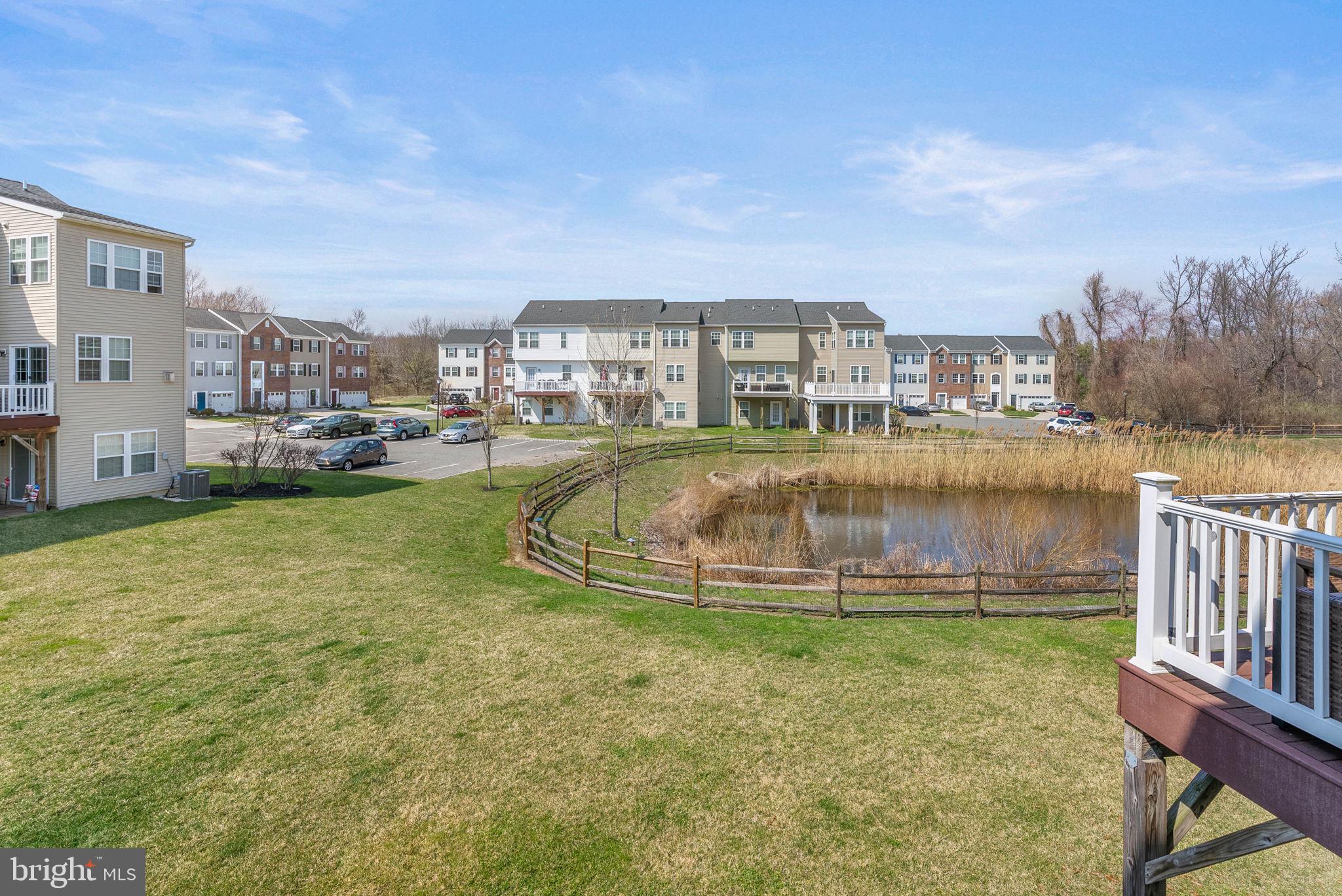 517 BOXWOOD LANE