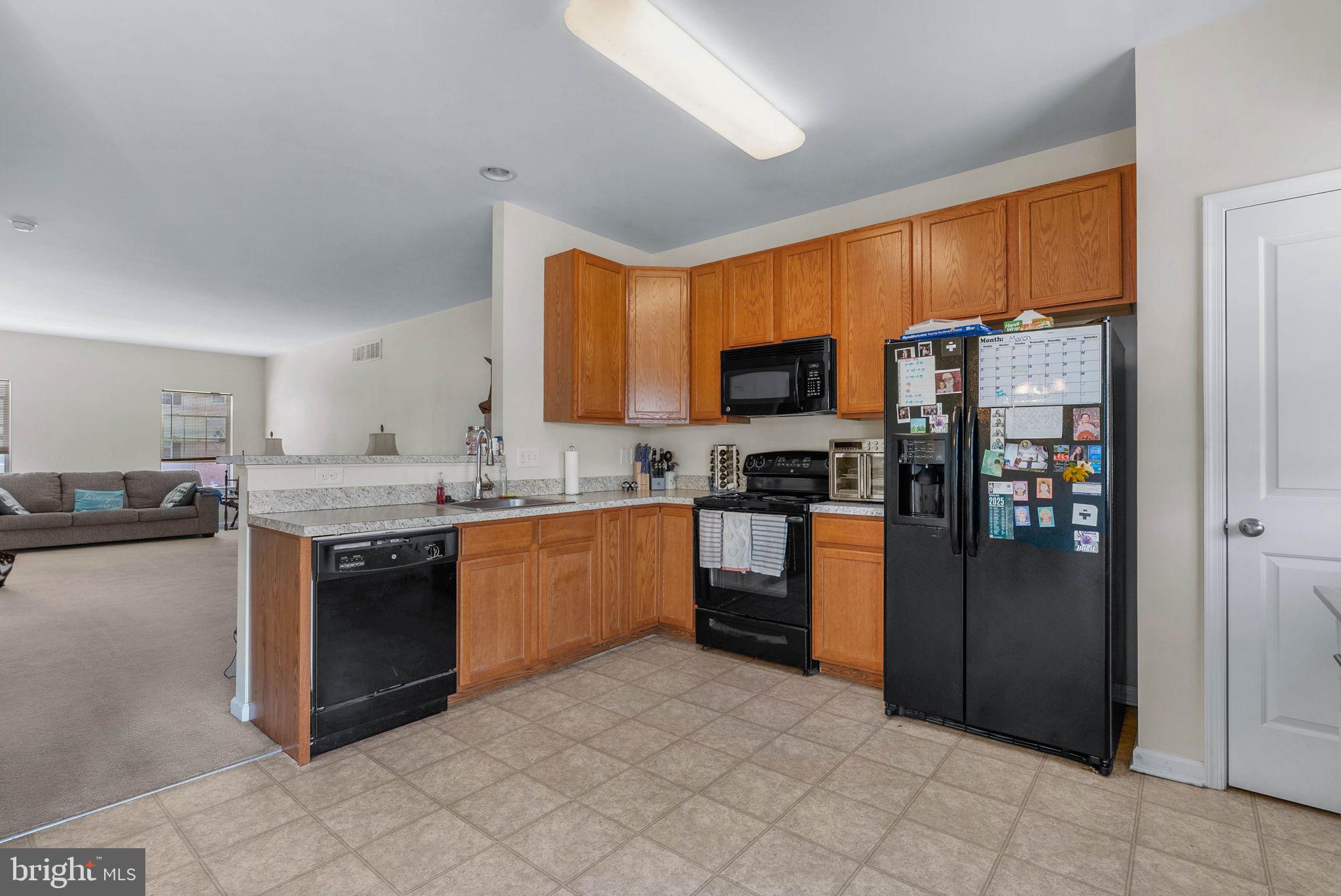 517 BOXWOOD LANE