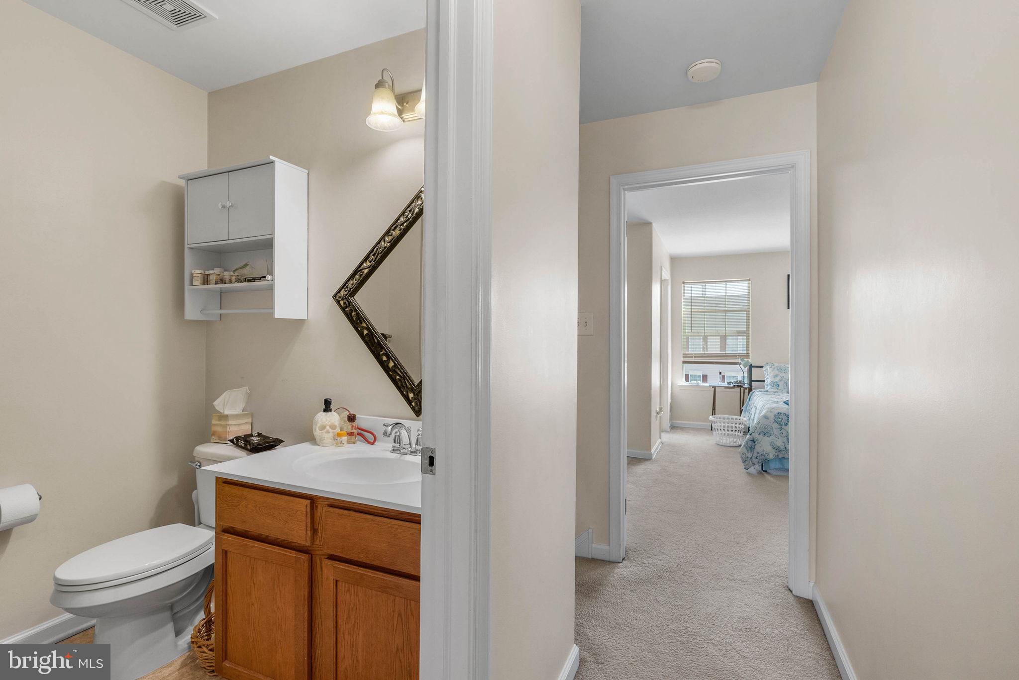 517 BOXWOOD LANE