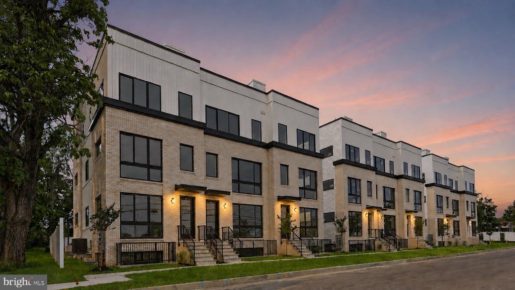 13 S ACADEMY STREET Unit: B