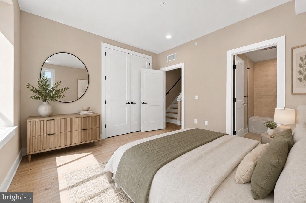 11 S ACADEMY STREET Unit: C
