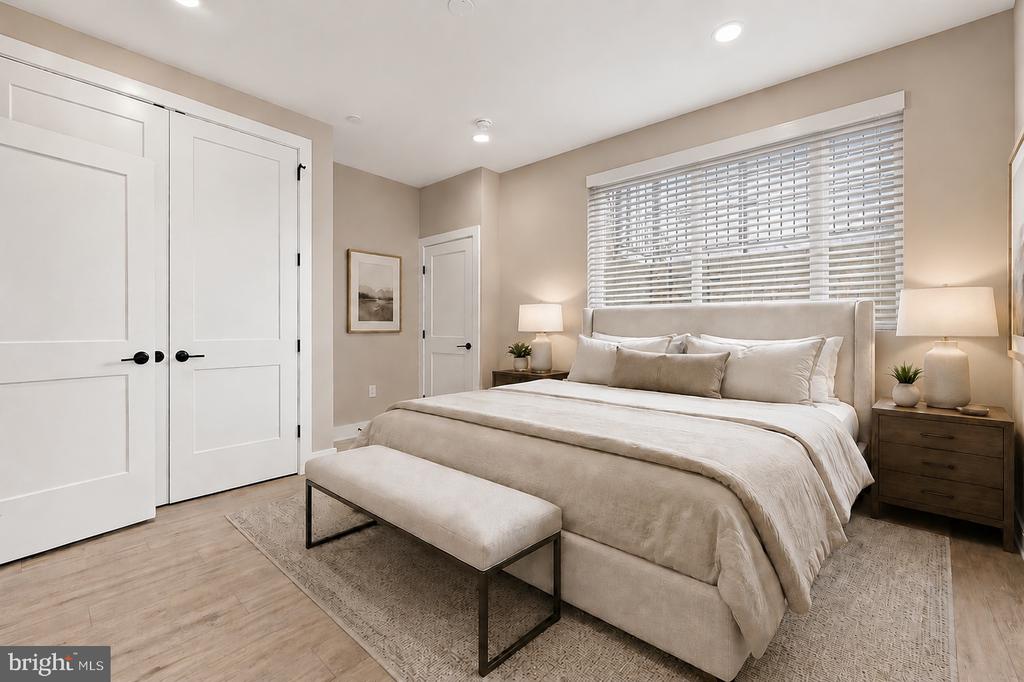 11 S ACADEMY STREET Unit: C
