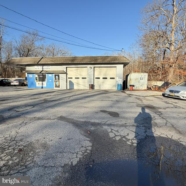 821 N TUCKAHOE ROAD