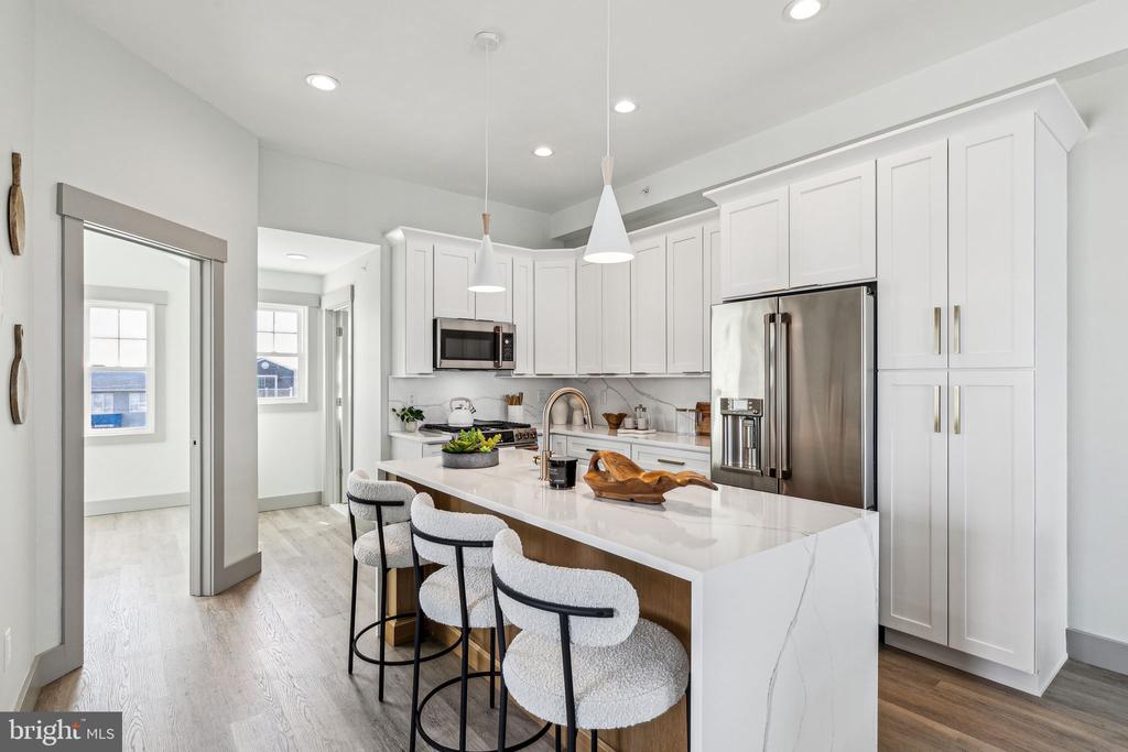 1210 LONG BEACH B