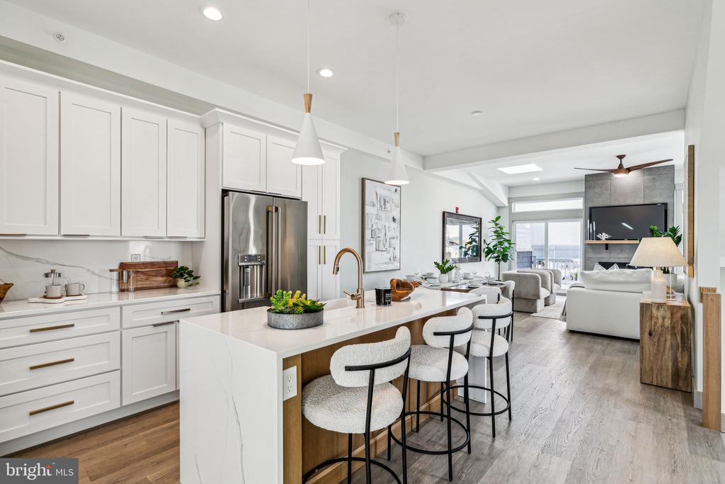 1210 LONG BEACH B