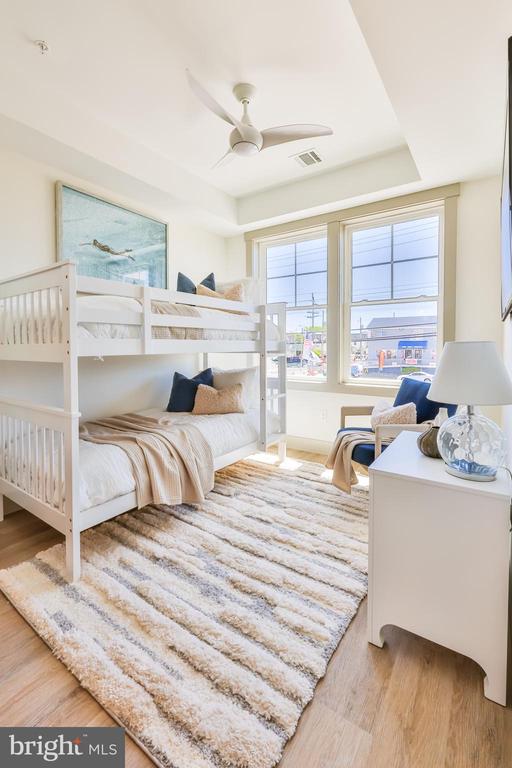 1210 LONG BEACH B