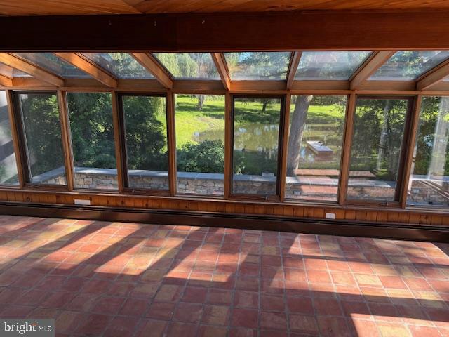 639 OLD AIRPORT ROAD