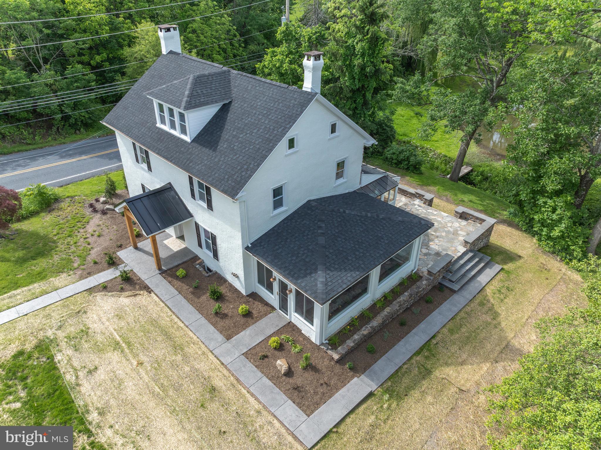 639 OLD AIRPORT ROAD