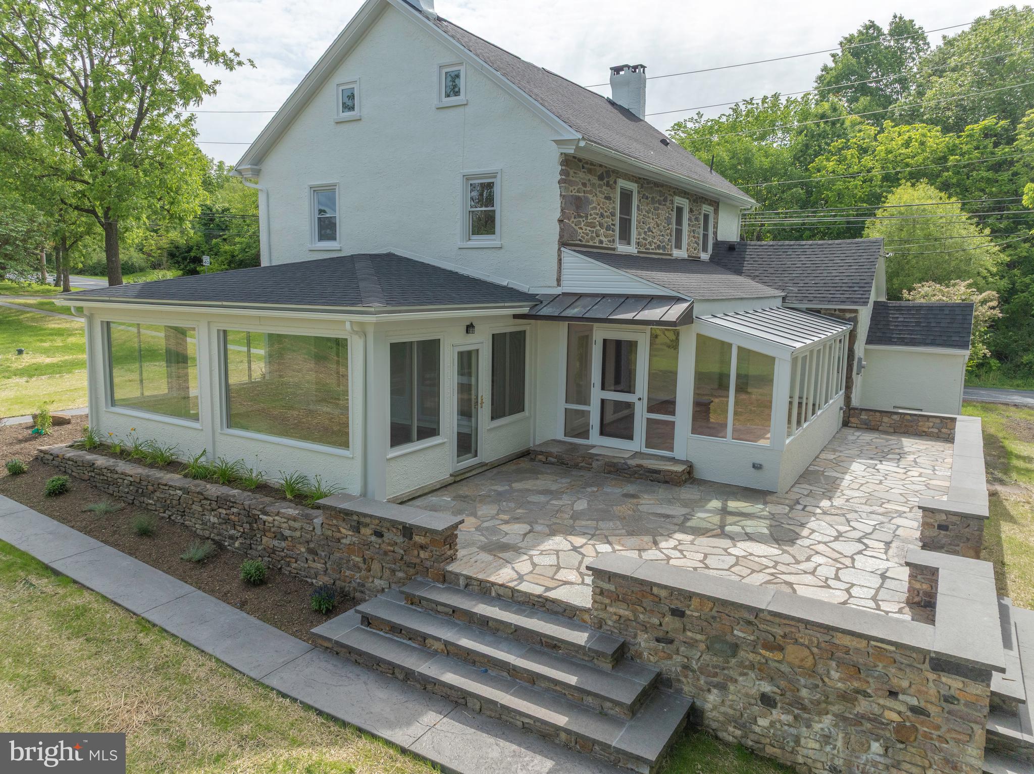 639 OLD AIRPORT ROAD