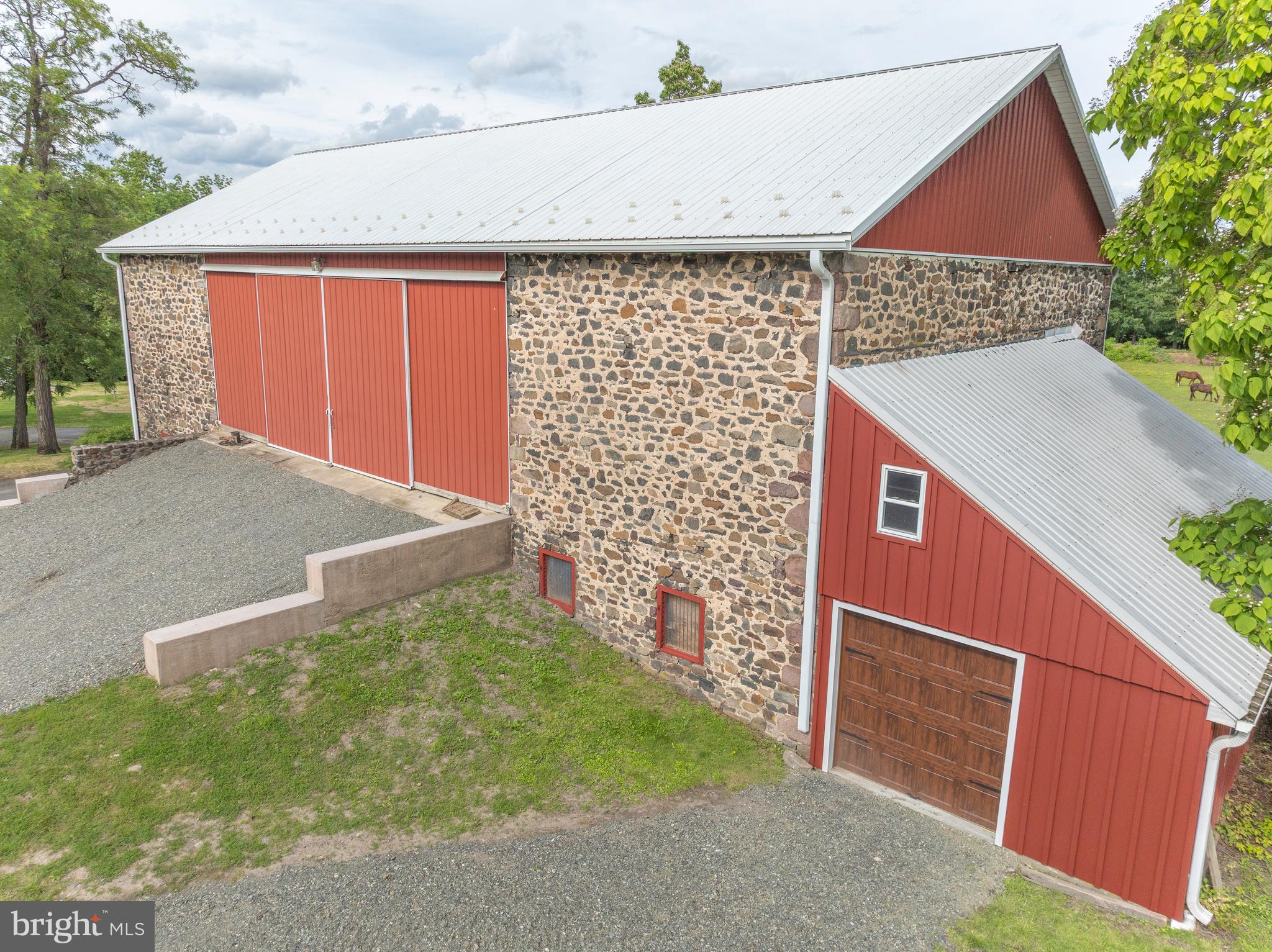 639 OLD AIRPORT ROAD