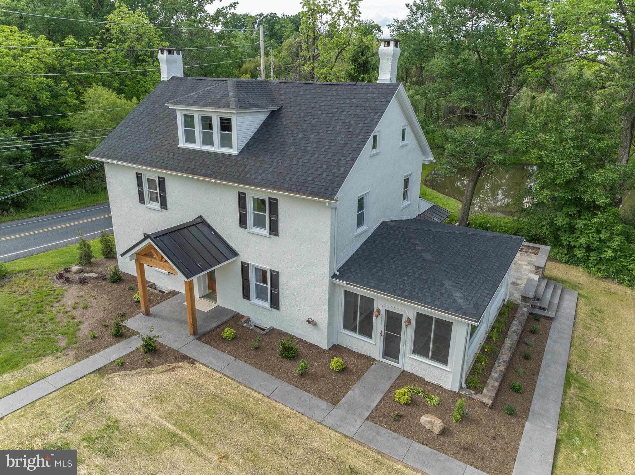 639 OLD AIRPORT ROAD