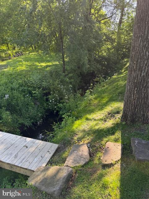 639 OLD AIRPORT ROAD