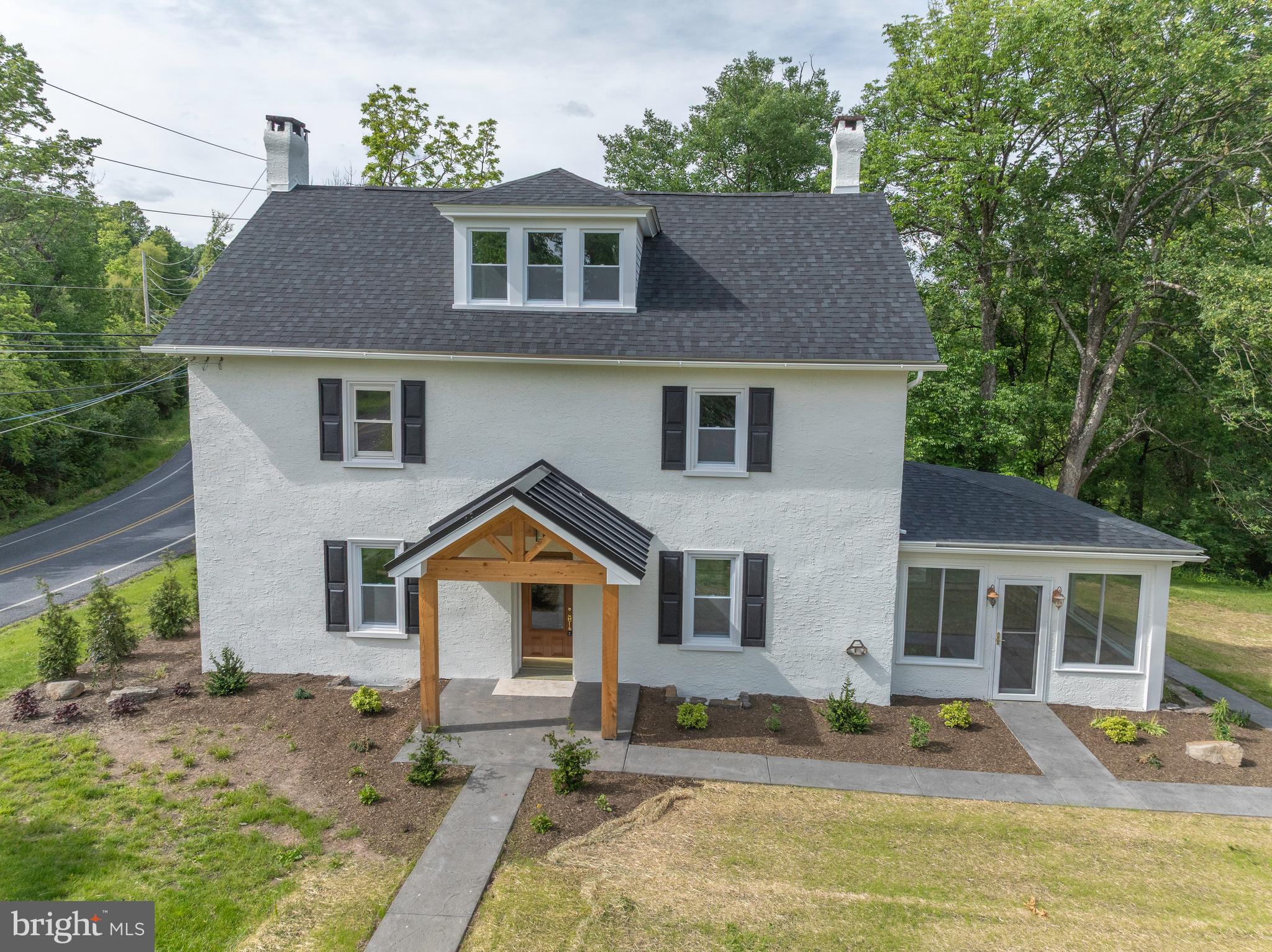 639 OLD AIRPORT ROAD