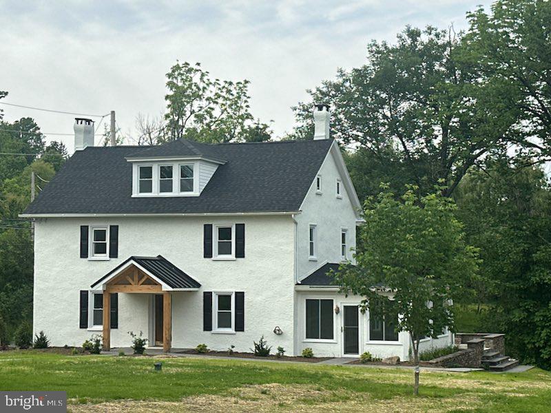 639 OLD AIRPORT ROAD