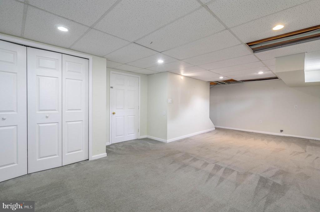 88 TAYLOR DRIVE