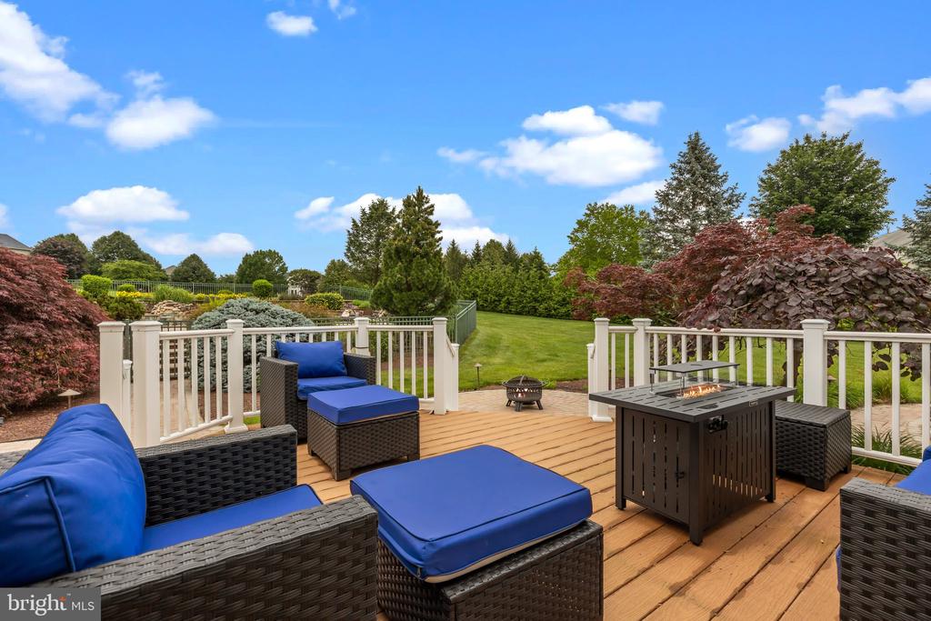 20 CATHLEEN DRIVE