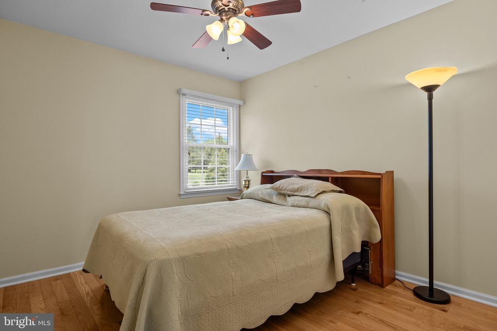 20 CATHLEEN DRIVE