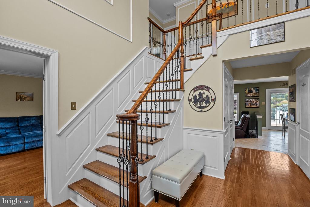 20 CATHLEEN DRIVE