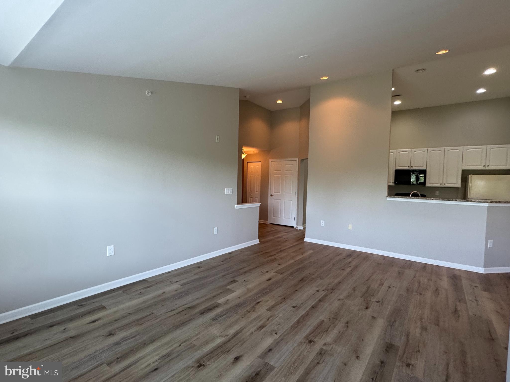 1509 MOORE STREET 302