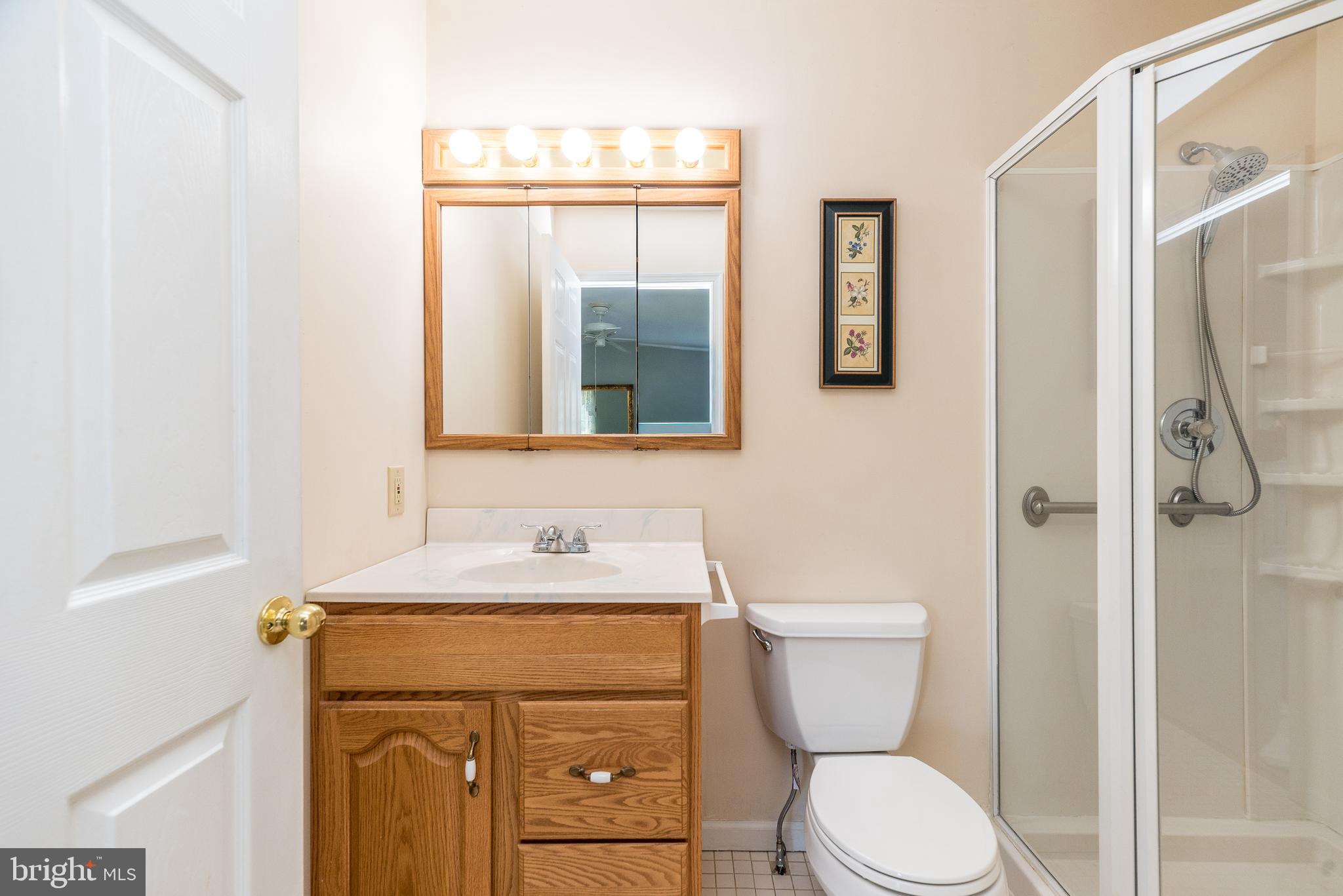 1208 DICKINSON DRIVE