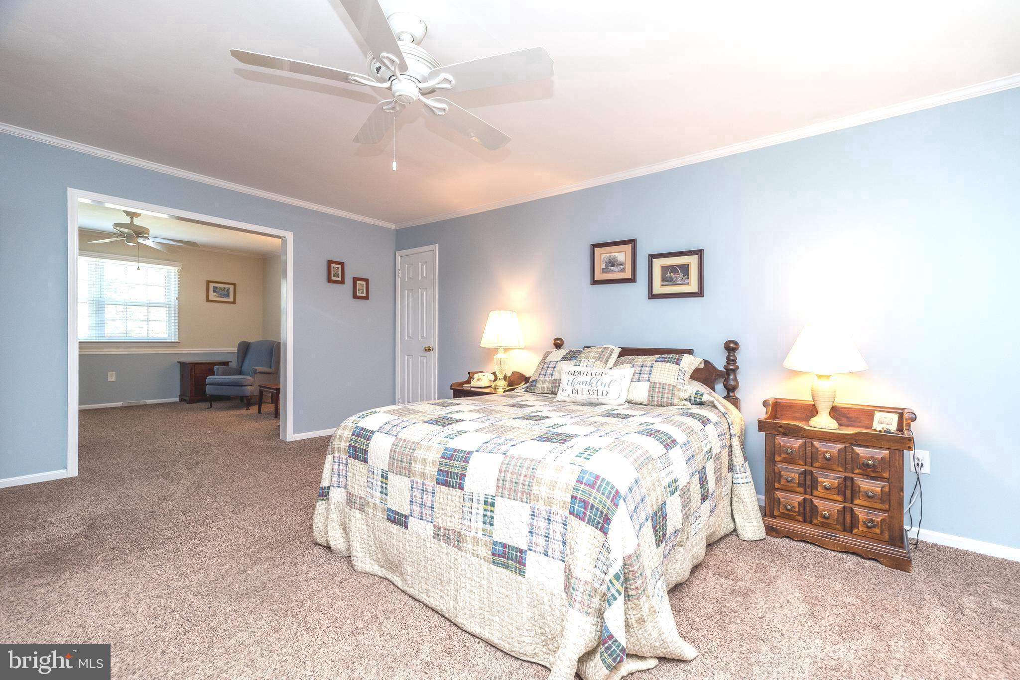 1208 DICKINSON DRIVE