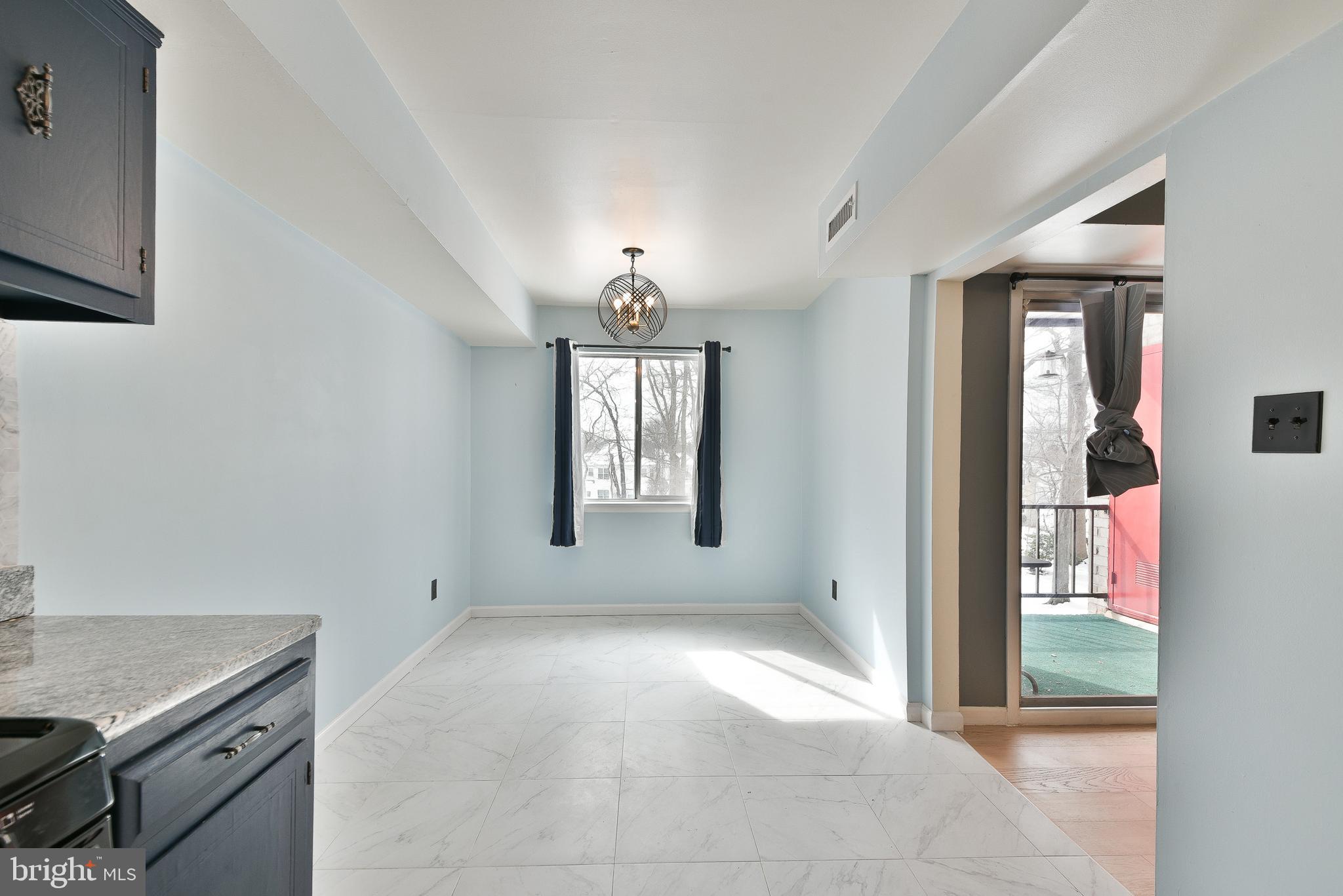 204 HAMPTON CROSSING I