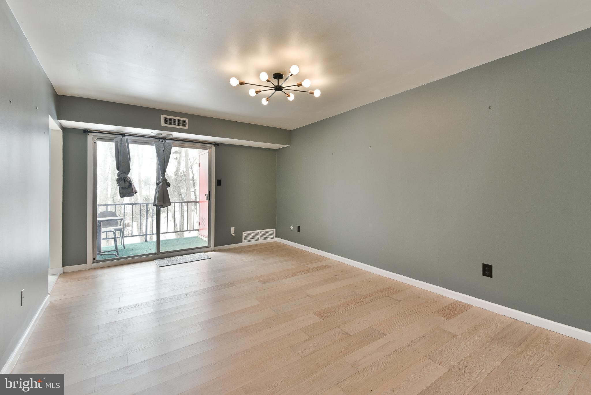 204 HAMPTON CROSSING I