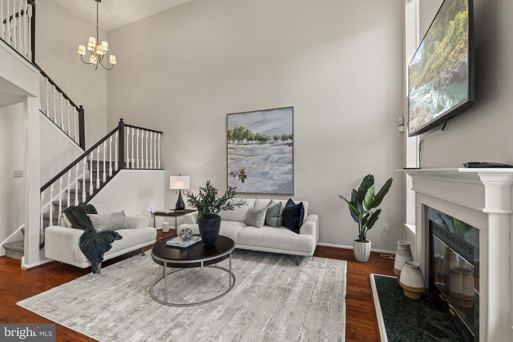 14 SPARROW WALK