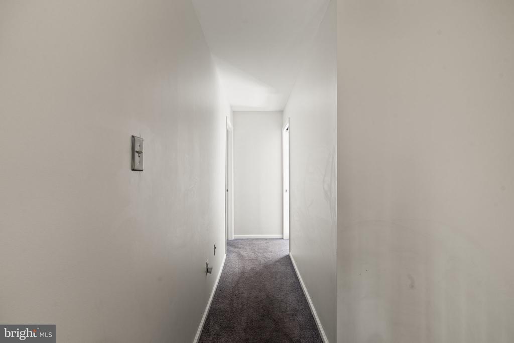 14 SPARROW WALK
