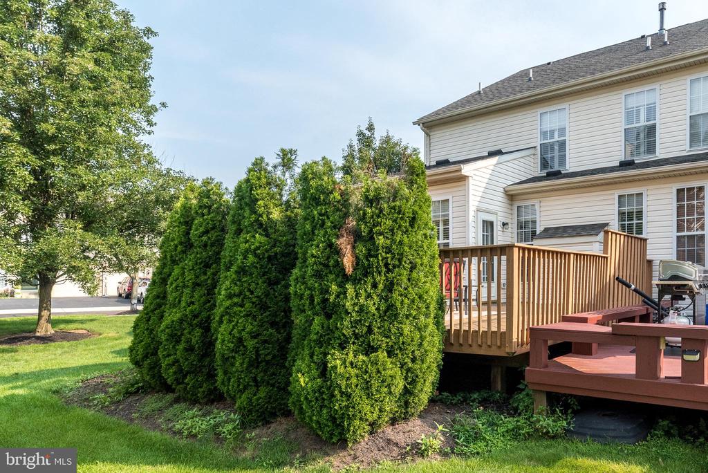 2601 CRABAPPLE CIRCLE