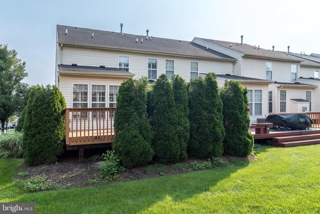2601 CRABAPPLE CIRCLE