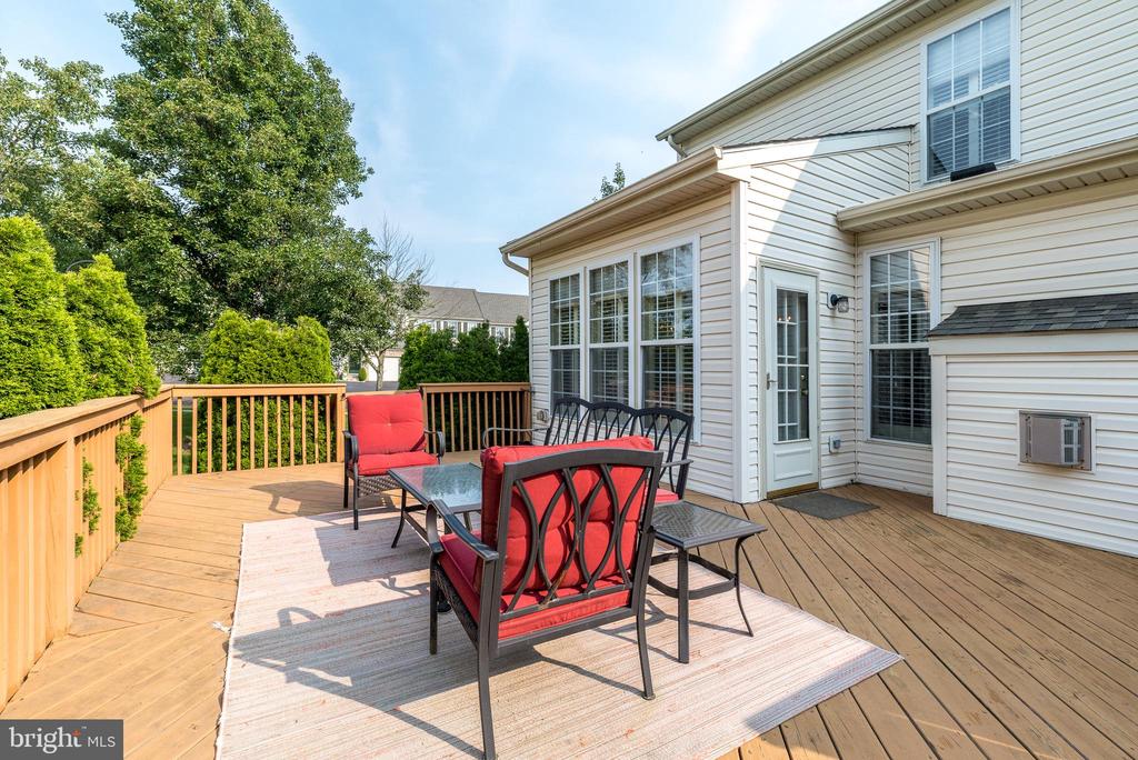 2601 CRABAPPLE CIRCLE