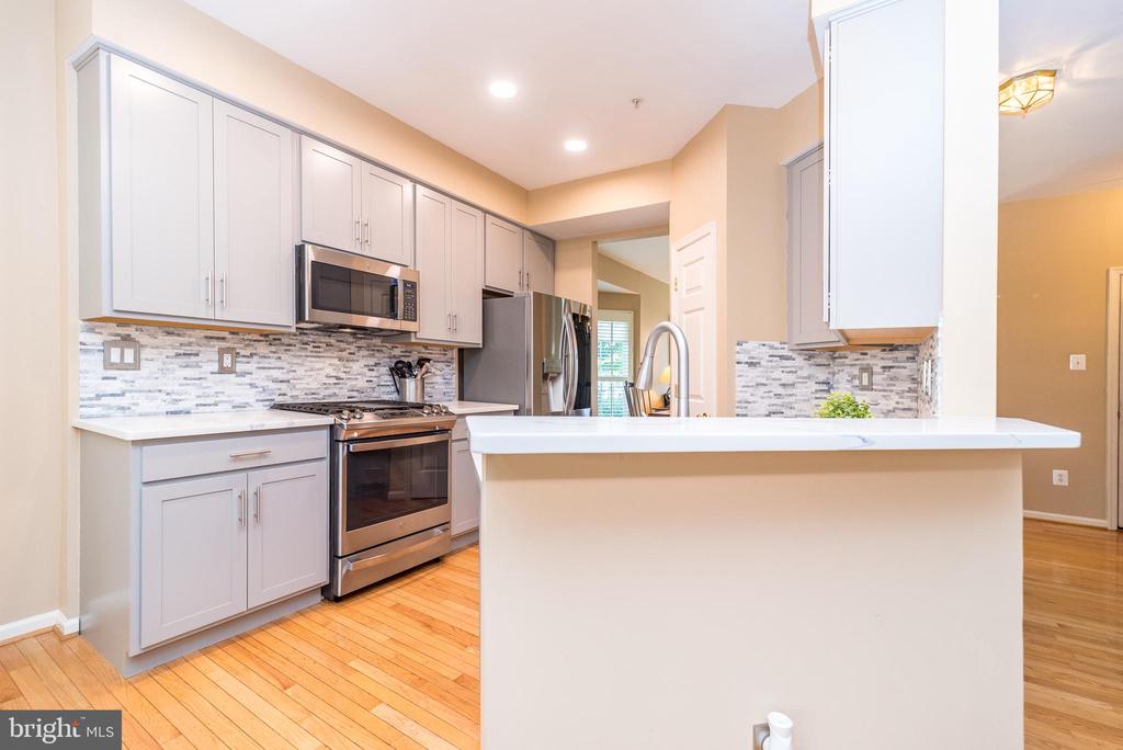 2601 CRABAPPLE CIRCLE