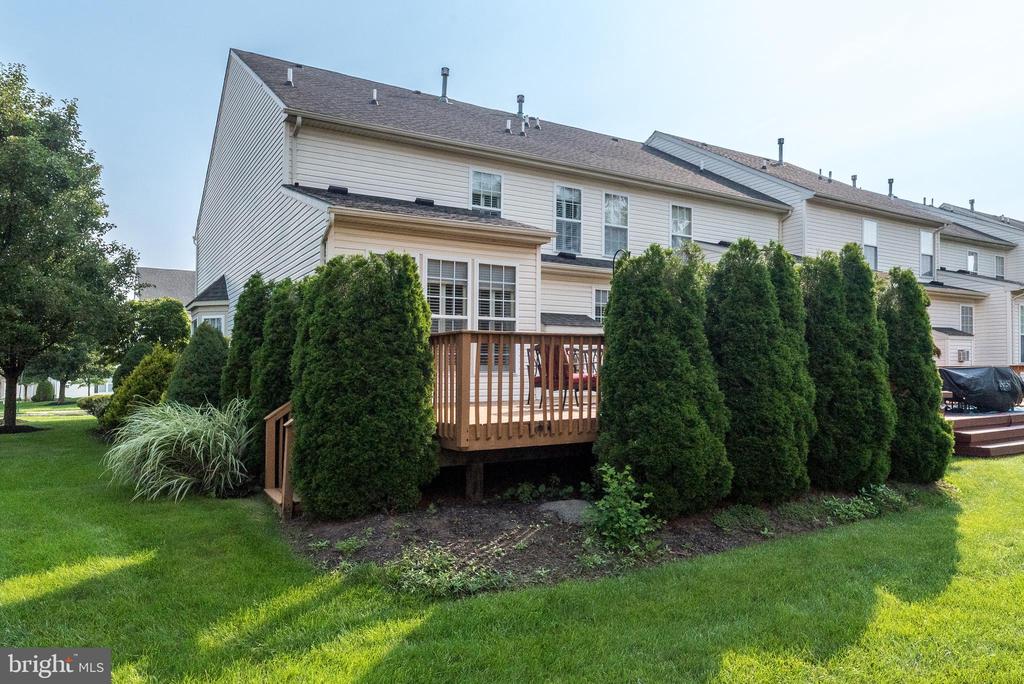 2601 CRABAPPLE CIRCLE