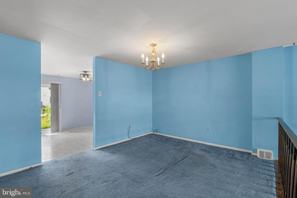 5110 EUSTON COURT