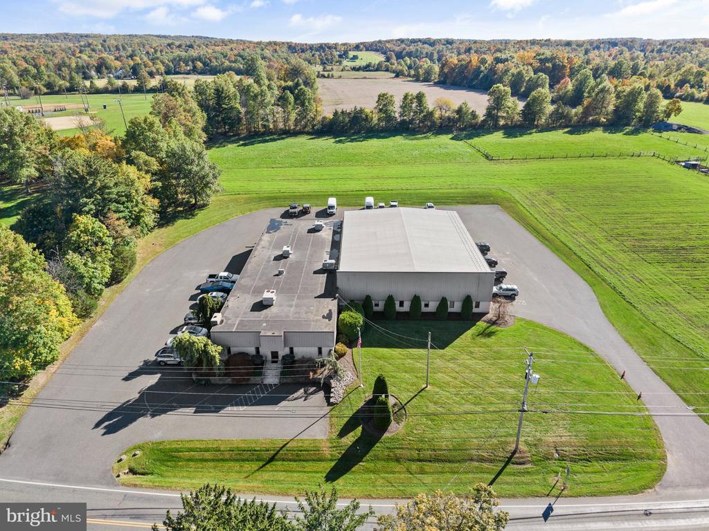 2525 TOLLGATE ROAD