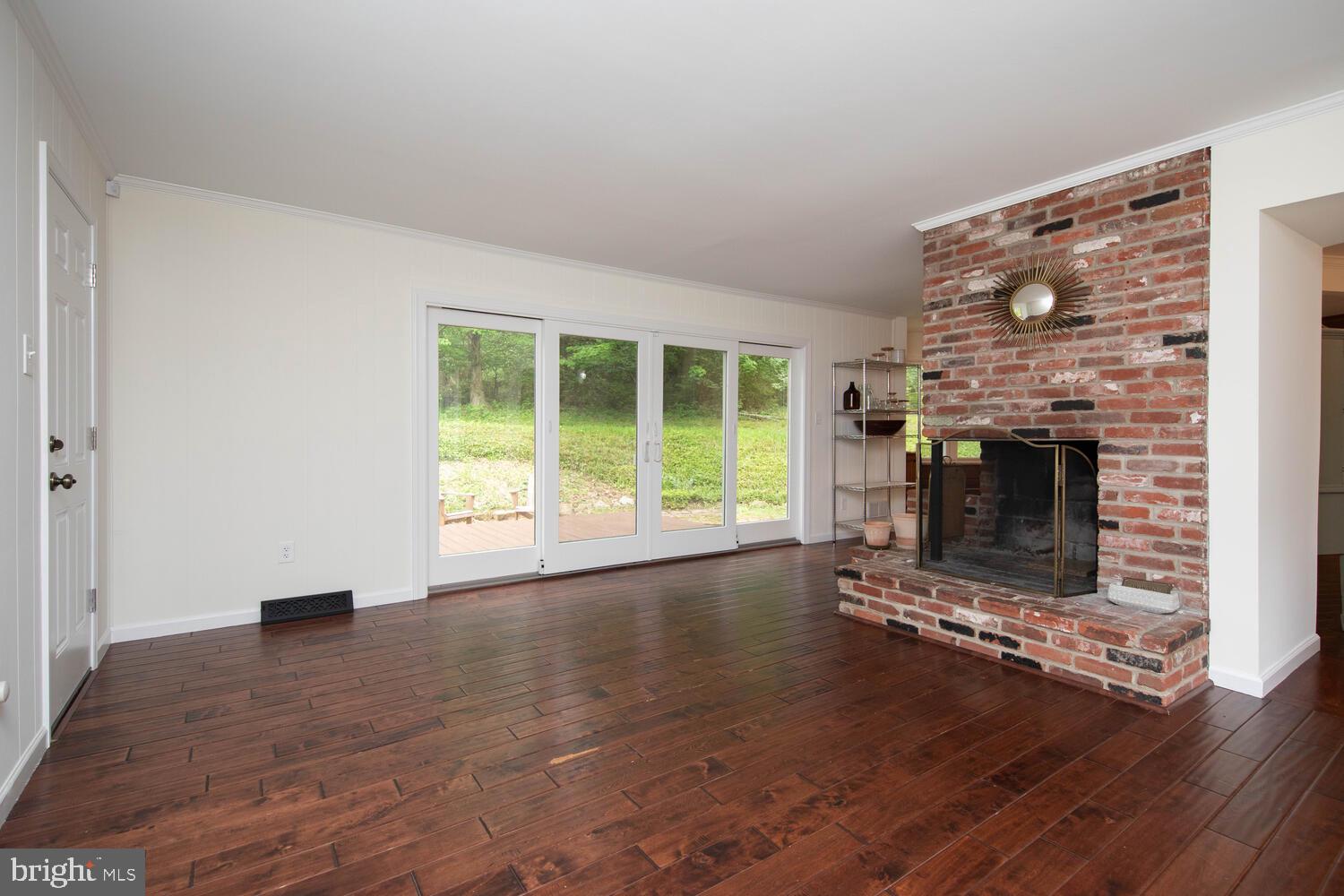 1424 CARROLL BROWN WAY