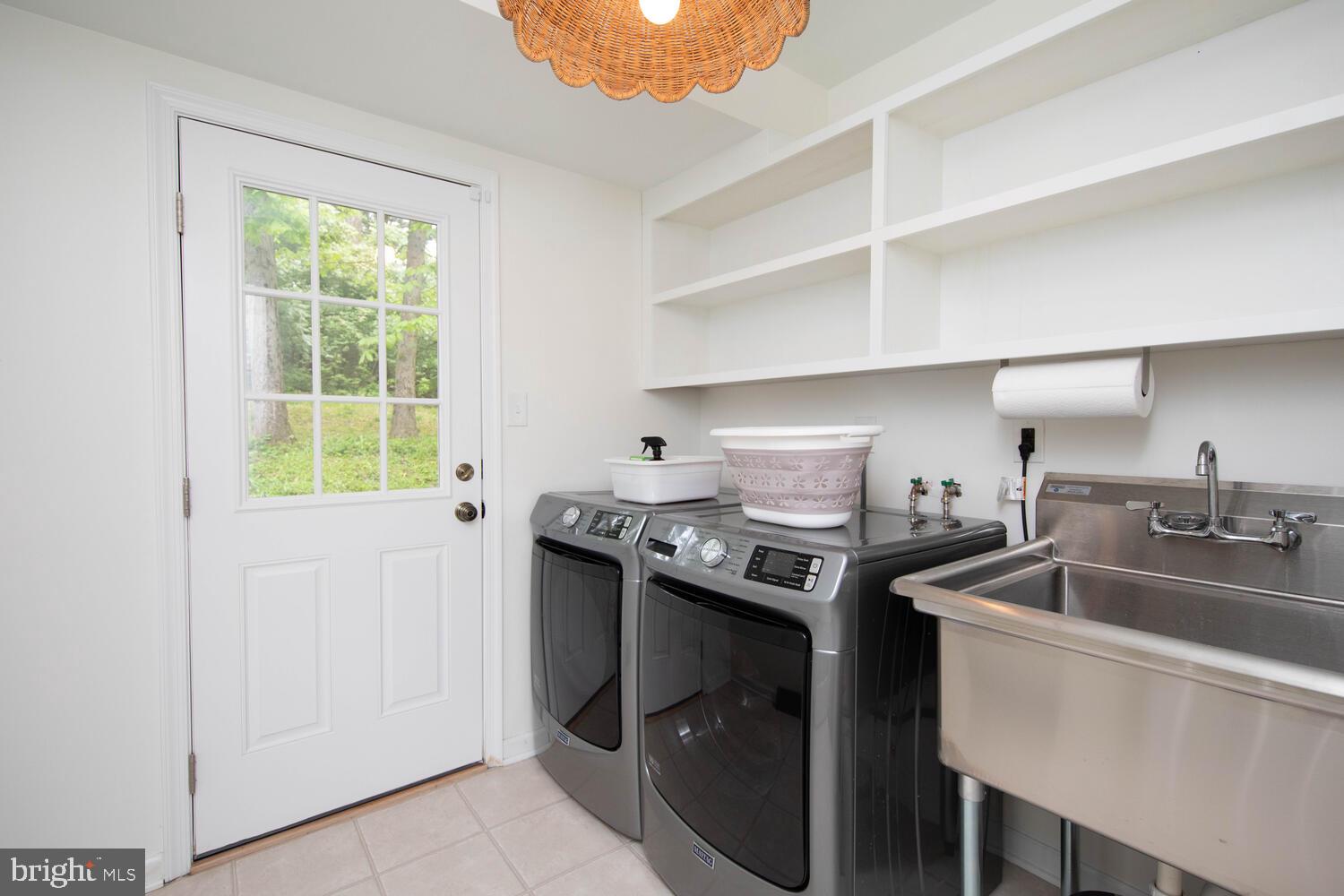 1424 CARROLL BROWN WAY