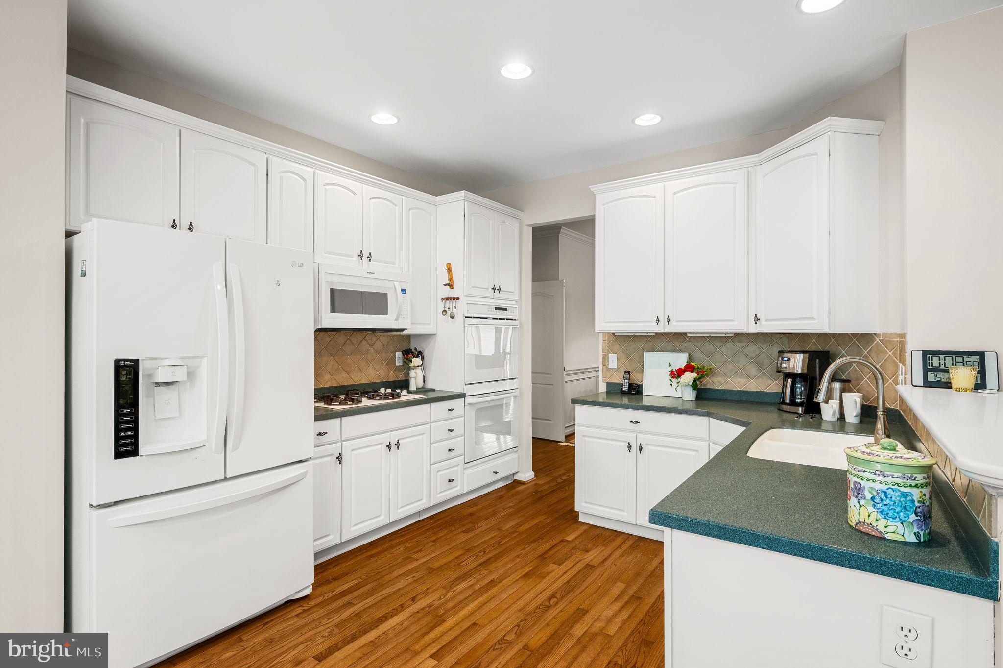 1479 QUAKER RIDGE