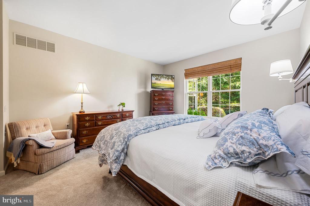 1479 QUAKER RIDGE