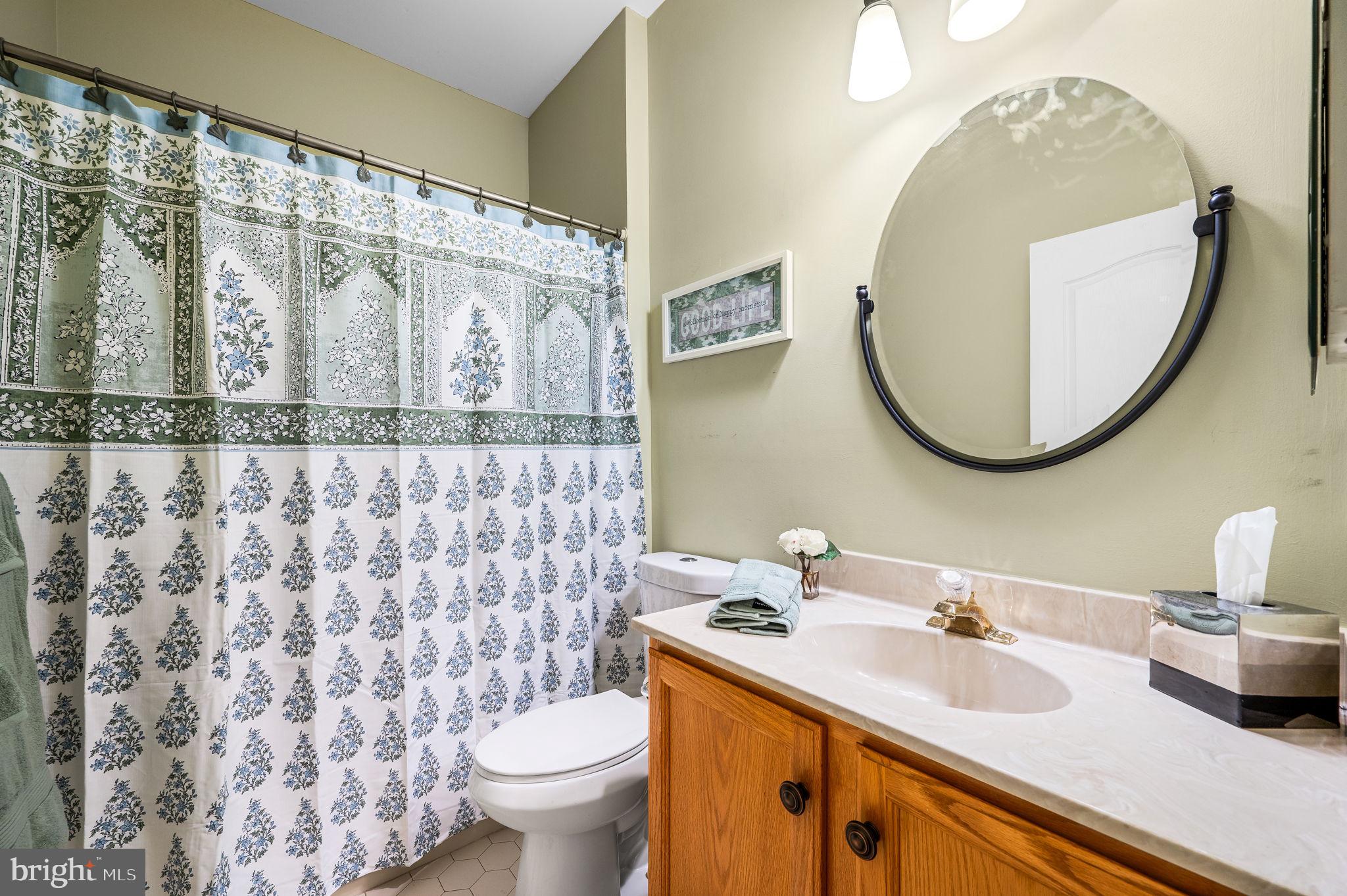 1479 QUAKER RIDGE