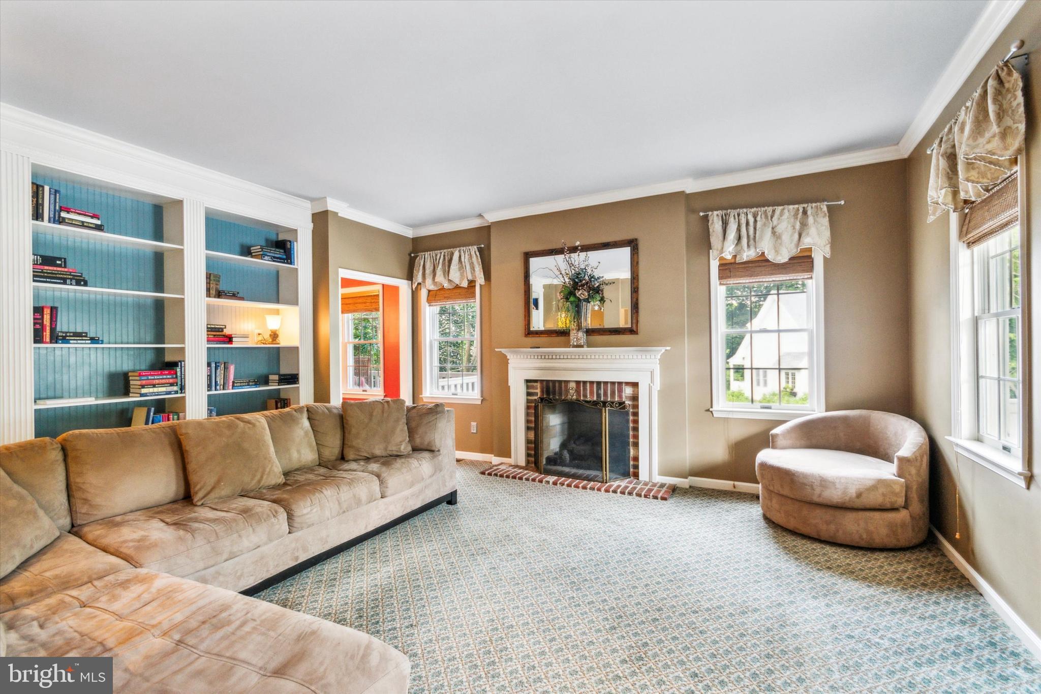 623 CARAVAY LANE